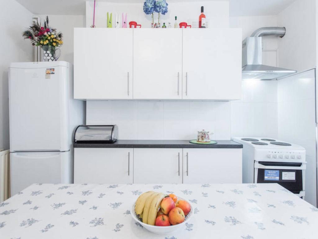 Casa Mirian London Apartment Екстериор снимка