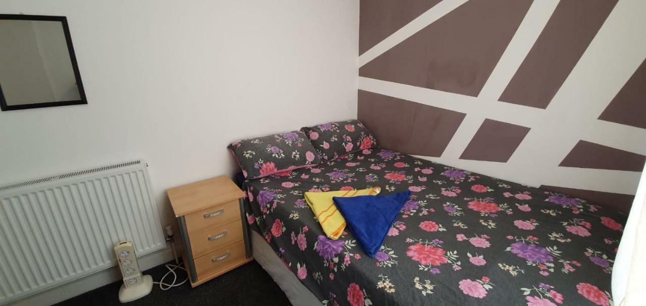 Casa Mirian London Apartment Екстериор снимка